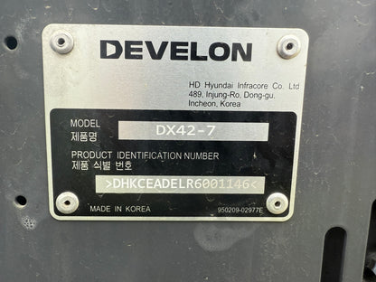 DEVELON DX42-7: New